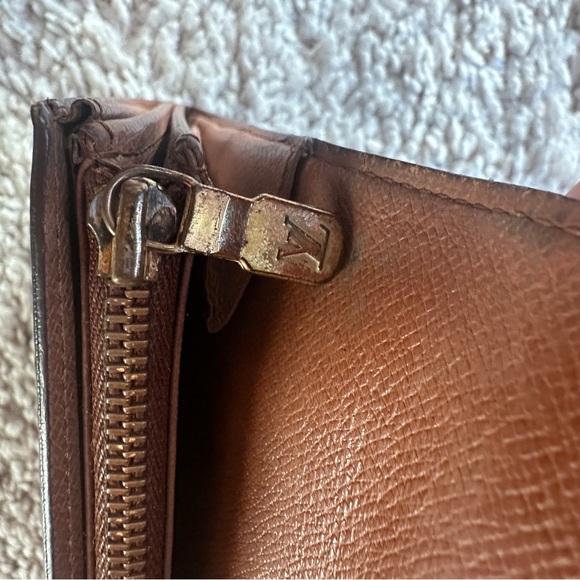 Authentic Louis Vuitton Monogram Portefeuille Sarah Long Wallet - Picture 13 of 16